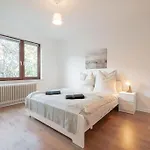 Exklusive 2-zimmer Neustadt 6 *