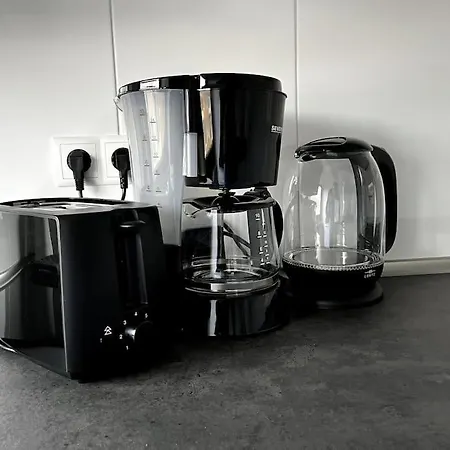 公寓 Exklusive 2-zimmer Neustadt 6 *